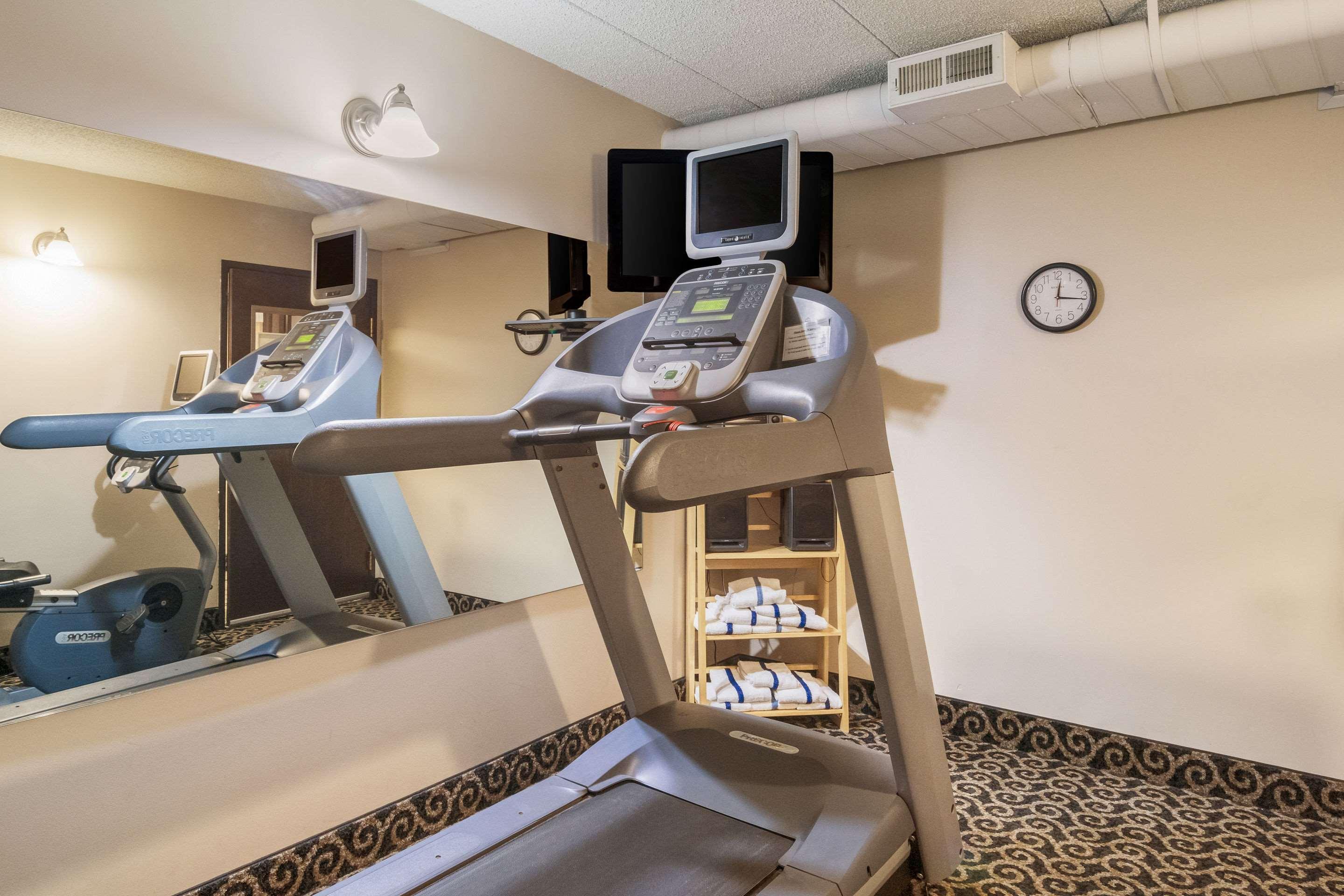 Econo Lodge Duluth Near Miller Hill Mall Экстерьер фото
