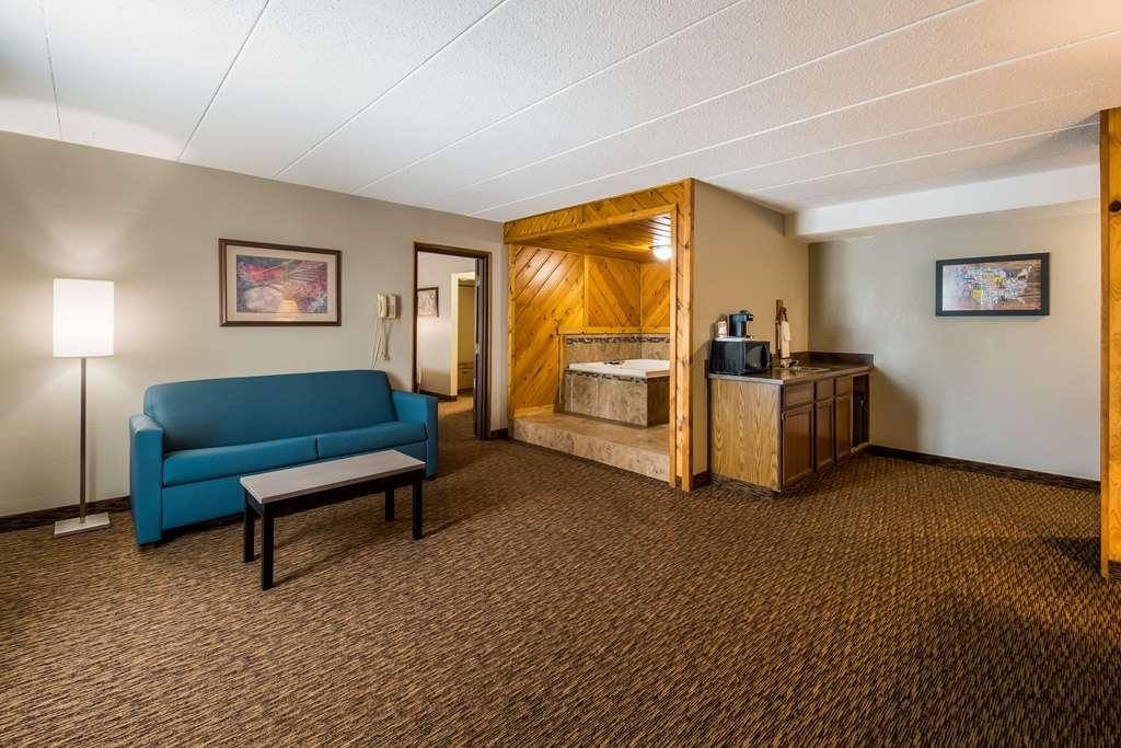 Econo Lodge Duluth Near Miller Hill Mall Номер фото