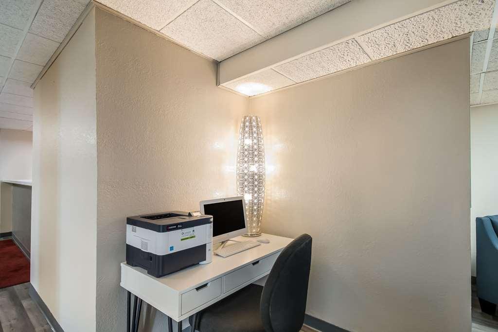 Econo Lodge Duluth Near Miller Hill Mall Удобства фото
