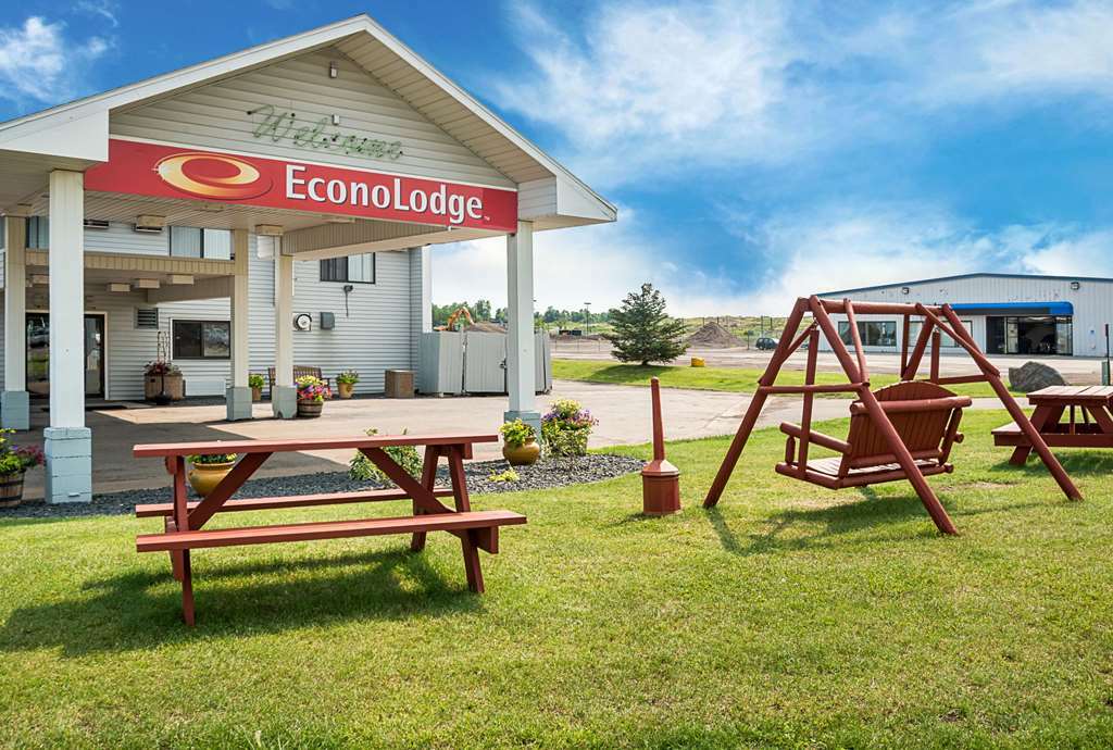 Econo Lodge Duluth Near Miller Hill Mall Экстерьер фото